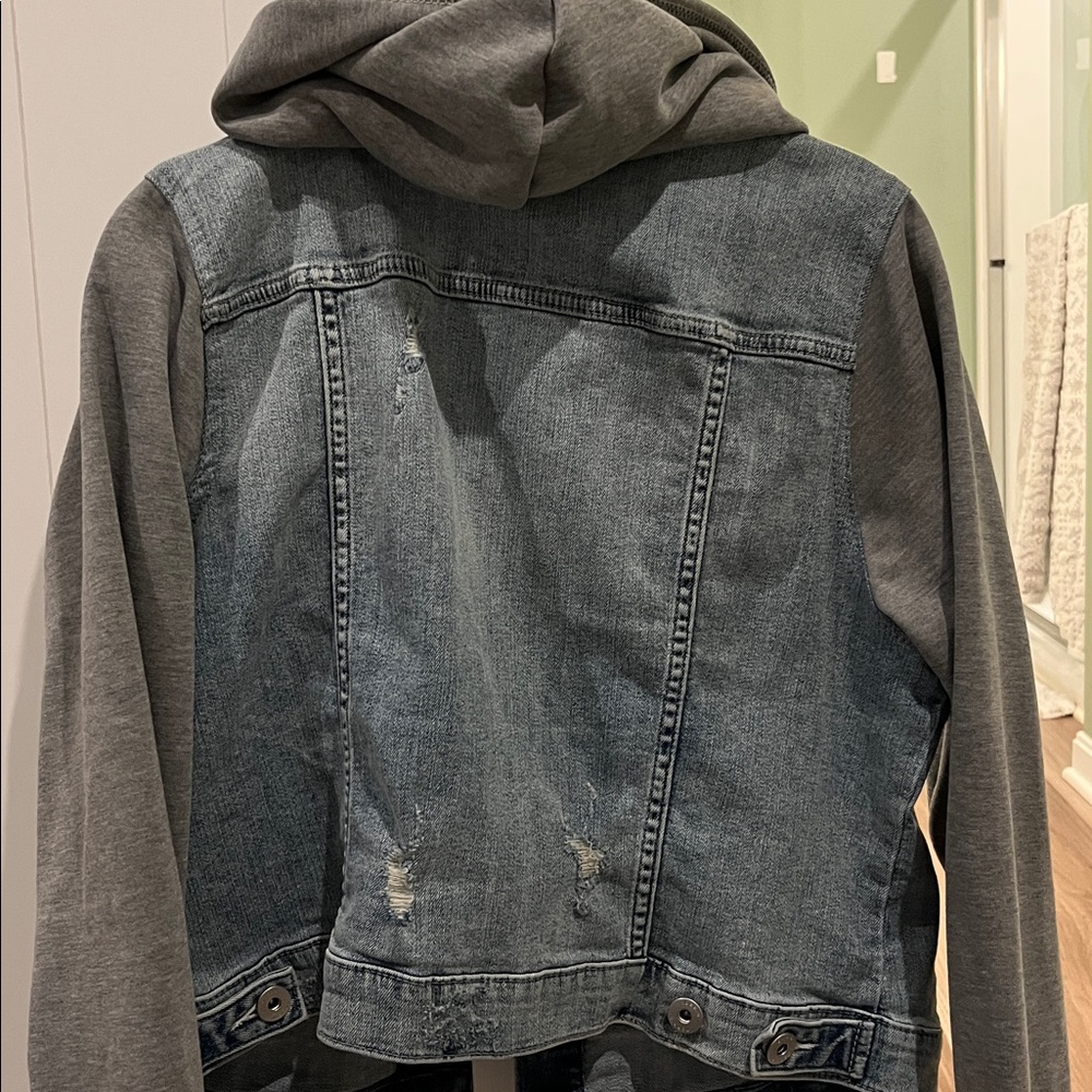 Torrid Hooded Jean Jacket Size 0 - Picture 4 of 4